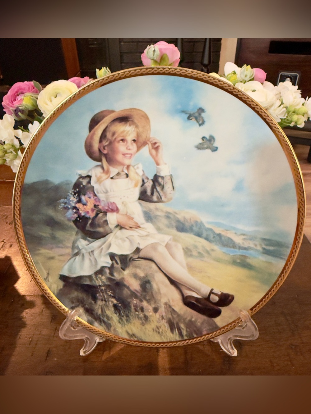 "Where Wild Flowers Grow" by artist Alan Murray 8.5”  diameter